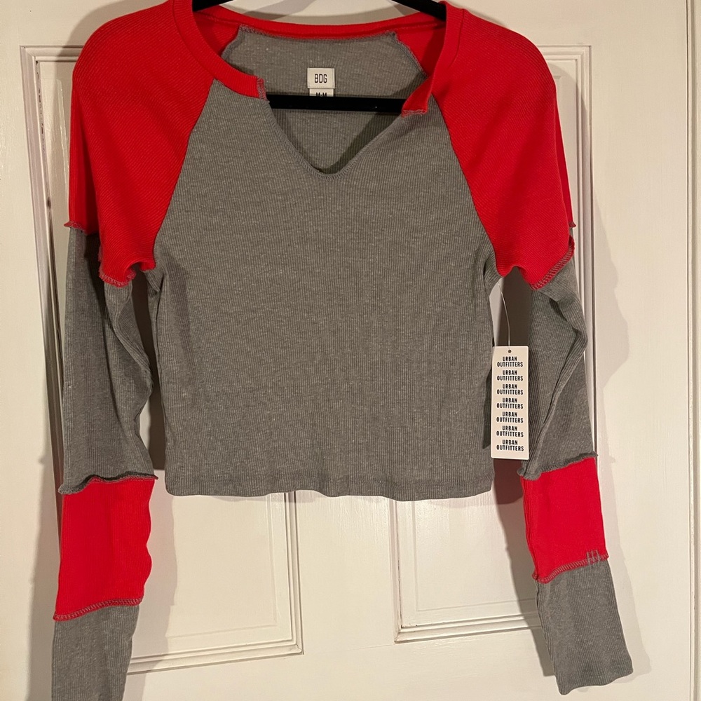 UO cropped long sleeve top